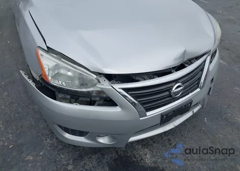 2015 Nissan Sentra Sr z USA, uszkodzony, nr VIN 3N1AB7AP3FY324323